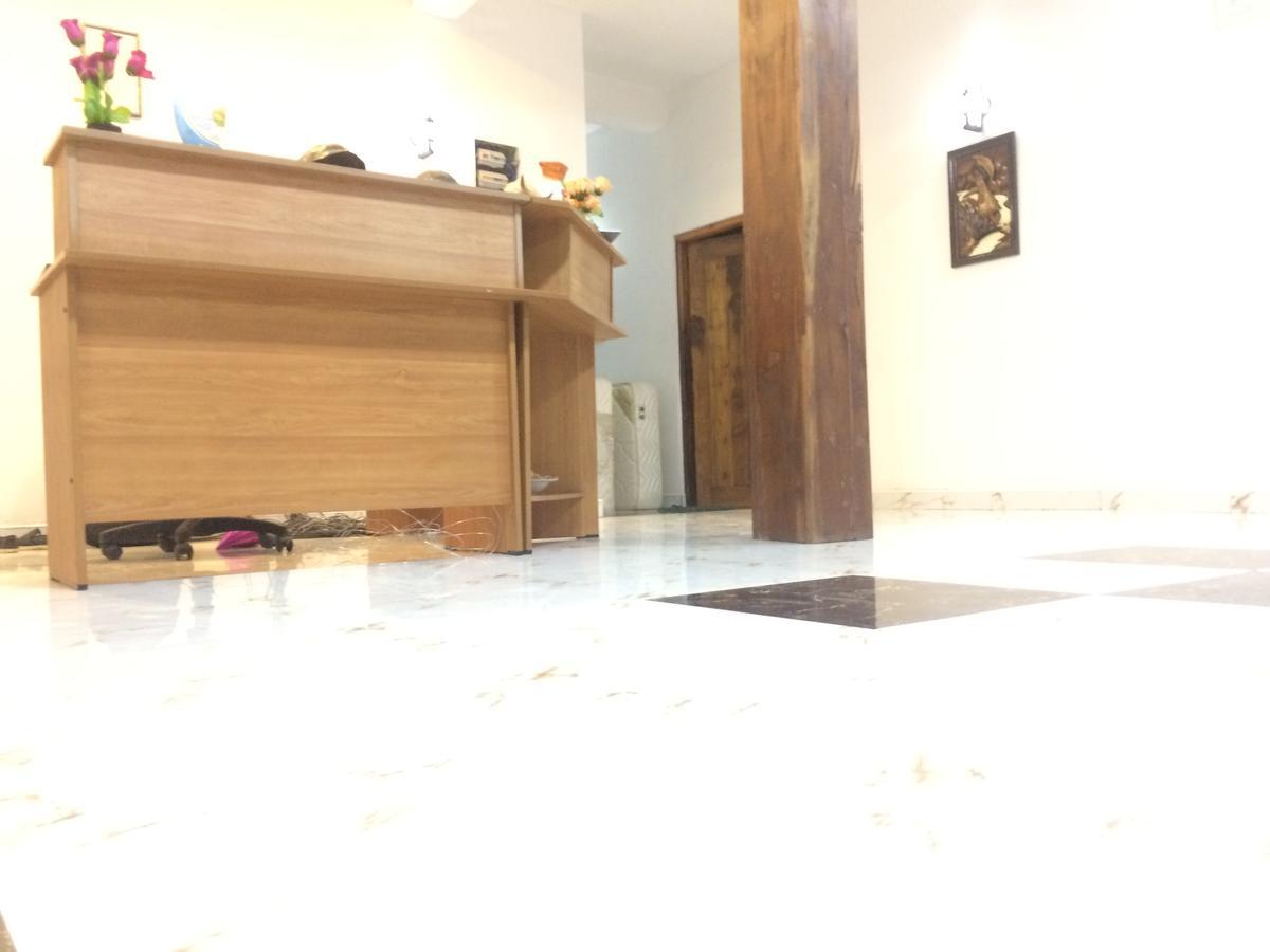 Hotel Athina & Restaurant Chilaw Esterno foto
